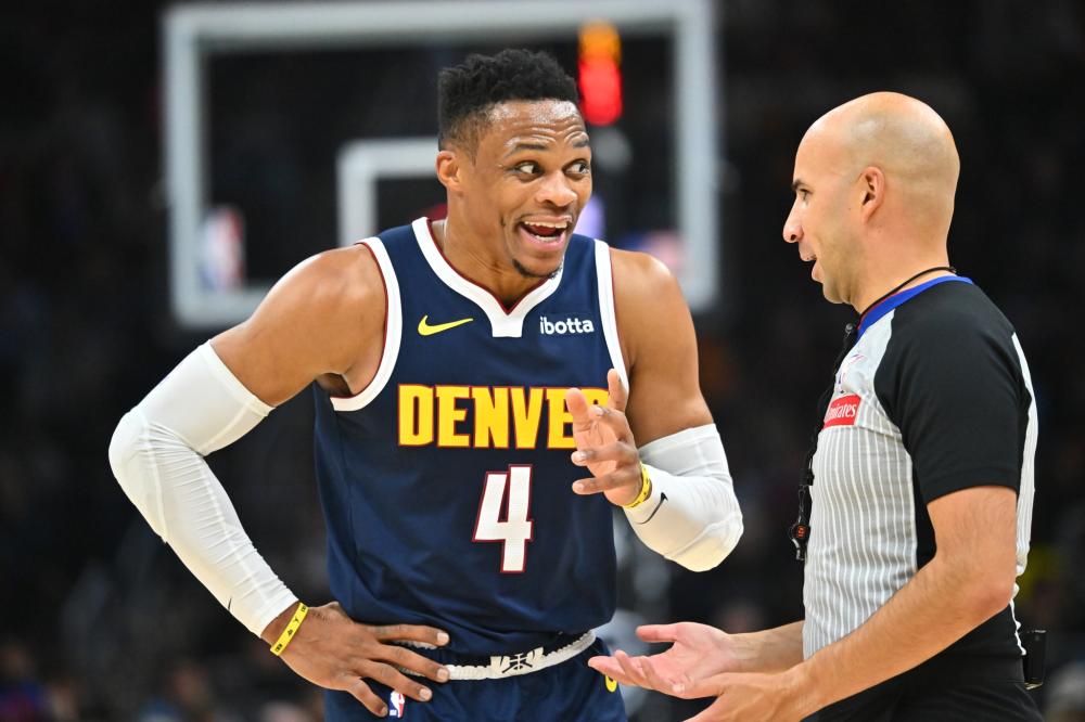 强大且有组 强大且有组